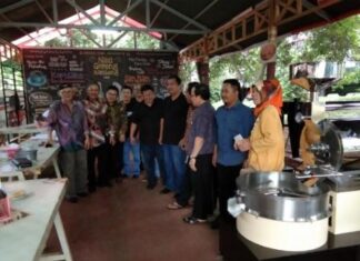 Mengenal proses pengolahan kopi Ikatan Keluarga Seganti Setungguan