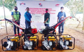 YDBA Serahkan Kultivator dan Pompa Air untuk Petani Berkat Saraba Kawa Kultivator untuk pembajakan tanah dan pompa air untuk mengalirkan air dari sungai ke lahan petani.