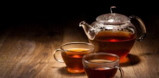 Mutu Seduhan Teh Keberadaan feofirbid dan feofitin sangat mempengaruhi warna cokelat dan hitam pada teh hitam.