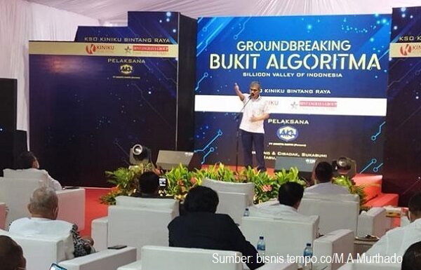 Bukit Algoritma dan Robotik zJOS-XDI Mainframe Pembangunan proyek Bukit Algoritma dilakukan tiga tahap, selama 11 tahun, sampai tahun 2032.