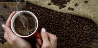 Studi Terbaru, Minum Kopi Menurunkan Risiko Insiden Aritmia Jantung Minum kopi menurunkan risiko insiden aritmia