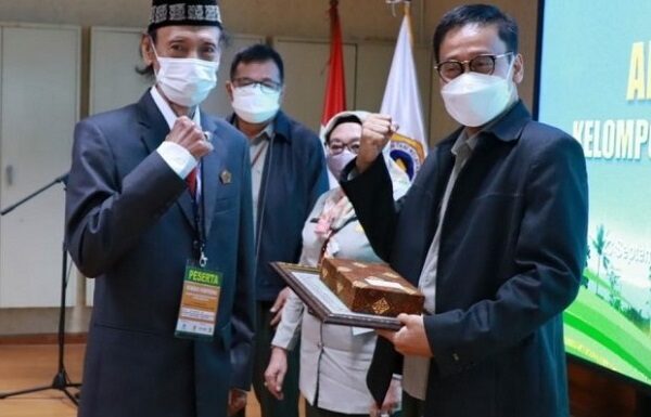 Kelompok KTNA Merupakan Pelaku Pembangunan Pertanian dan Partner Pemerintah Kelompok KTNA merupakan pelaku pembangunan