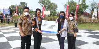 Taman Cahaya Madani Ikon Baru Singkawang Buat Berolahraga dan Bersantai Taman Cahaya Madani ikon baru Singkawang.