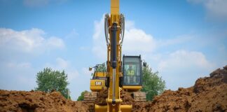 Bekerja Lebih Produktif dengan Ekskavator Hidraulis Cat 323 GC Ekskavator hidraulis Cat 323 GC lebih produktif