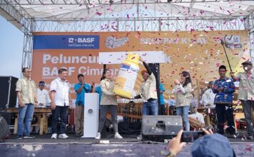 BASF Meraih Rekor Dunia MURI Permainan Angklung dalam Peluncuran Insektisida Cimegra peluncuran insektisida Cimegra di Brebes