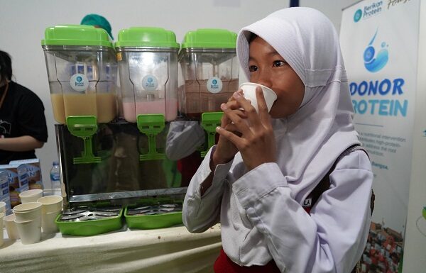 KKP Pastikan Susu Ikan Masuk Menu Program Makan Bergizi Gratis susu ikan masuk menu Makan Bergizi Gratis