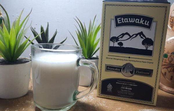 Minum Susu Kambing Etawaku Platinum Dukung Aktivitas Harian minum susu kambing Etawaku dukung aktivitas harian