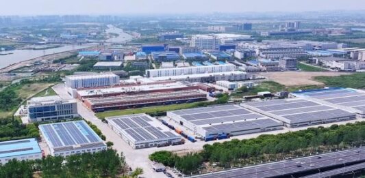 LamiPak Raih EcoVadis Silver Medal, Top 15% Perusahaan Berkelanjutan di Dunia LamiPak raih EcoVadis Silver Medal