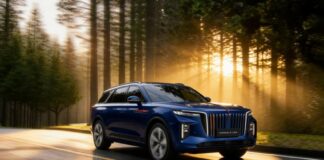 Melalui Kehadiran E-HS9, Hongqi Memulai Perjalanan di Indonesia Hongqi E-HS9 diperkenalkan di Indonesia